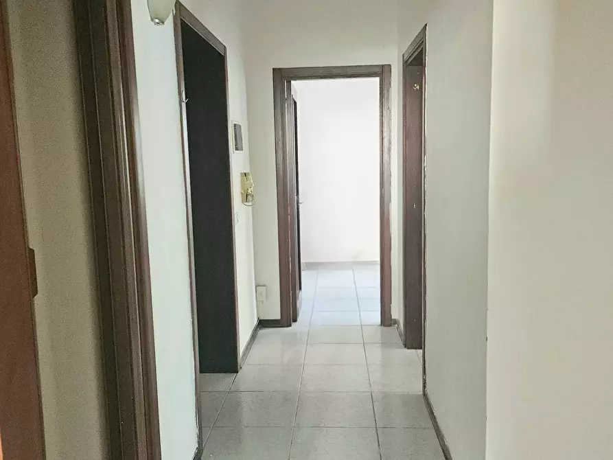 Immagine 5 di Appartamento in vendita  in Via Urbani a Teramo