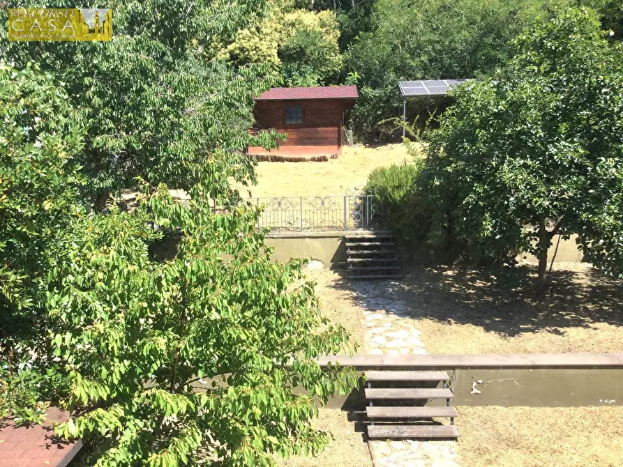 Immagine 14 di Appartamento in vendita  in in villa bifamiliare in Via Duca Degli Abruzzi a Montorio Al Vomano