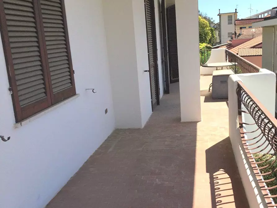 Immagine 16 di Appartamento in vendita  in in villa bifamiliare in Via Duca Degli Abruzzi a Montorio Al Vomano