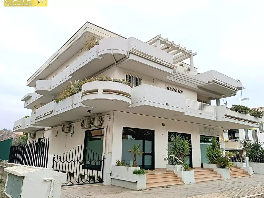 Immagine 24 di Appartamento in vendita  in Via Delfico a Teramo