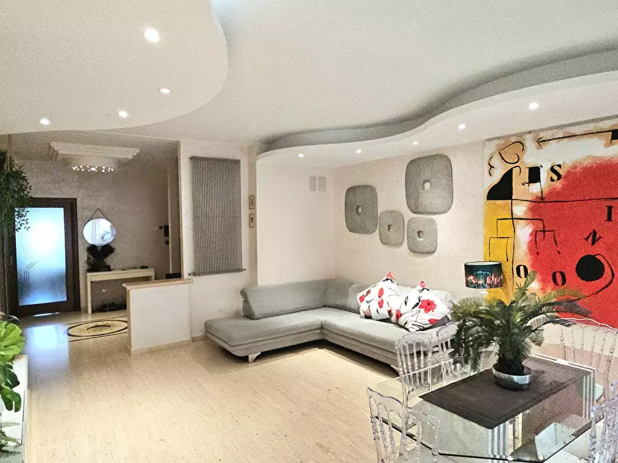 Immagine 2 di Appartamento in vendita  in Via Tirso a Teramo