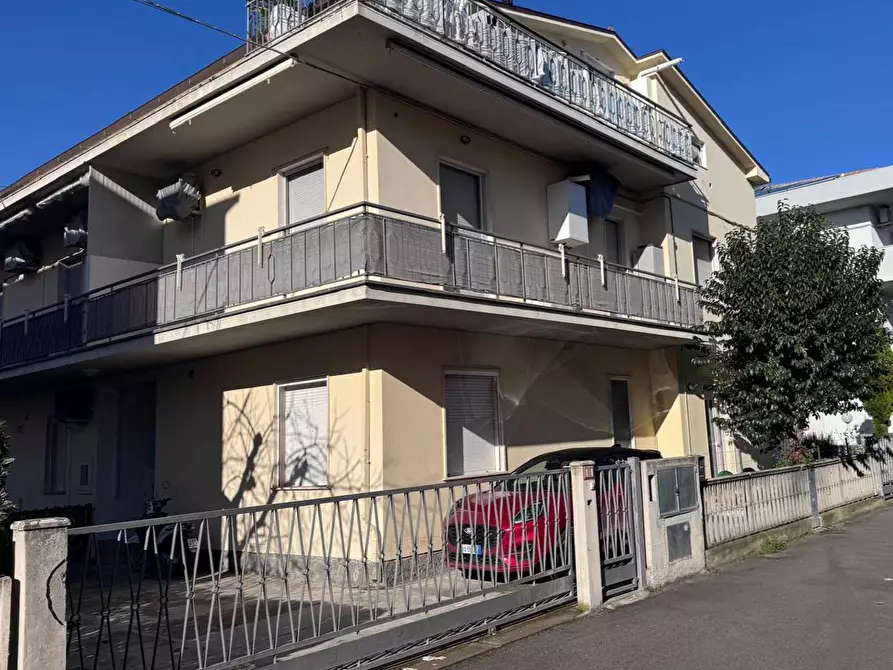 Immagine 13 di Appartamento in vendita  in Via Caprera a Alba Adriatica