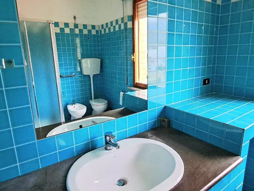 Immagine 9 di Appartamento in vendita  in Via Teramo a Montorio Al Vomano