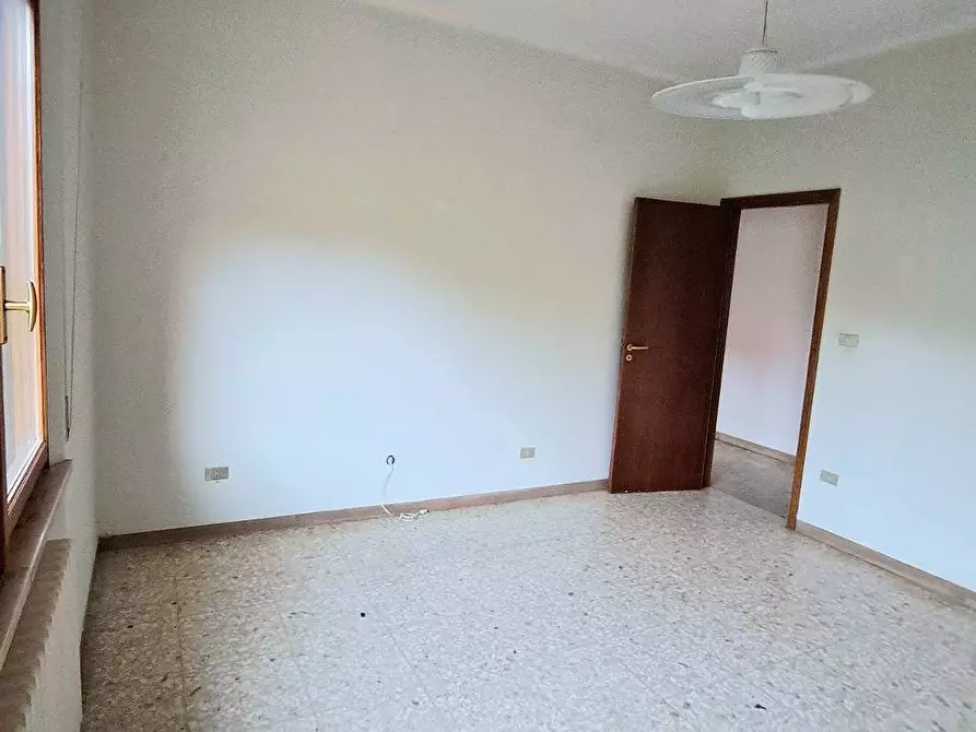 Immagine 5 di Appartamento in vendita  in Via Teramo a Montorio Al Vomano