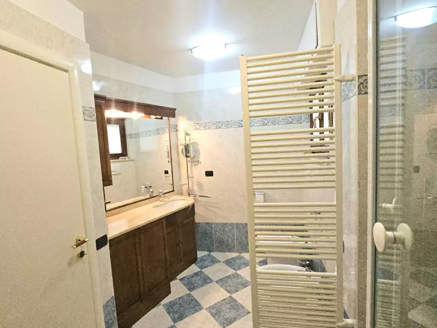 Immagine 8 di Appartamento in affitto  in Via Zaccaria a Teramo