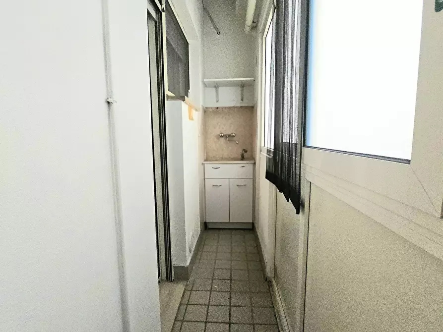 Immagine 16 di Appartamento in affitto  in Via Zaccaria a Teramo