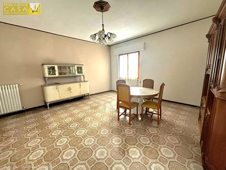 Immagine 4 di Appartamento in vendita  in Via Metella Nuova a Sant'omero