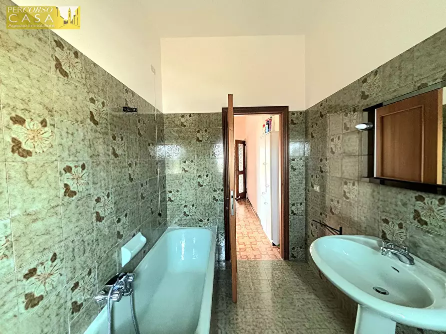 Immagine 14 di Appartamento in vendita  in Via Metella Nuova a Sant'omero