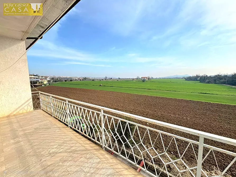 Immagine 22 di Appartamento in vendita  in Via Metella Nuova a Sant'omero