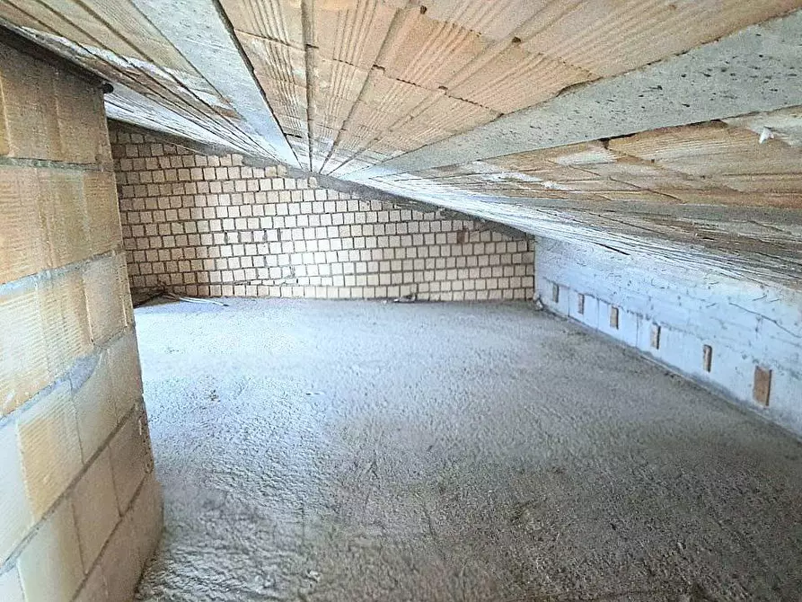 Immagine 18 di Appartamento in vendita  in Via Piane a Montorio Al Vomano