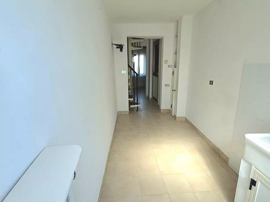 Immagine 3 di Appartamento in vendita  in Villa Tofo Sant'Eleuterio a Ancarano