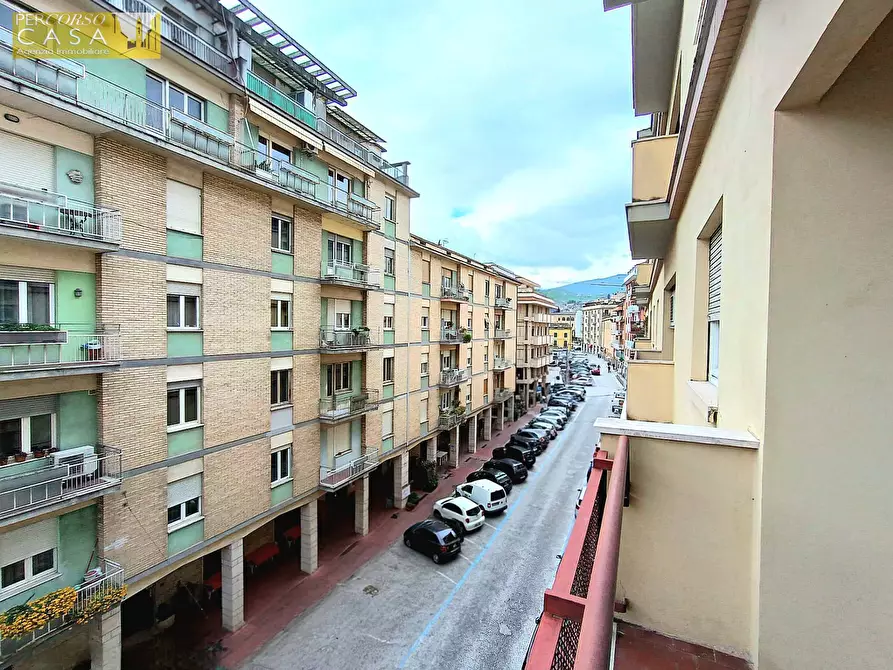 Immagine 14 di Appartamento in vendita  in Via Savini a Teramo