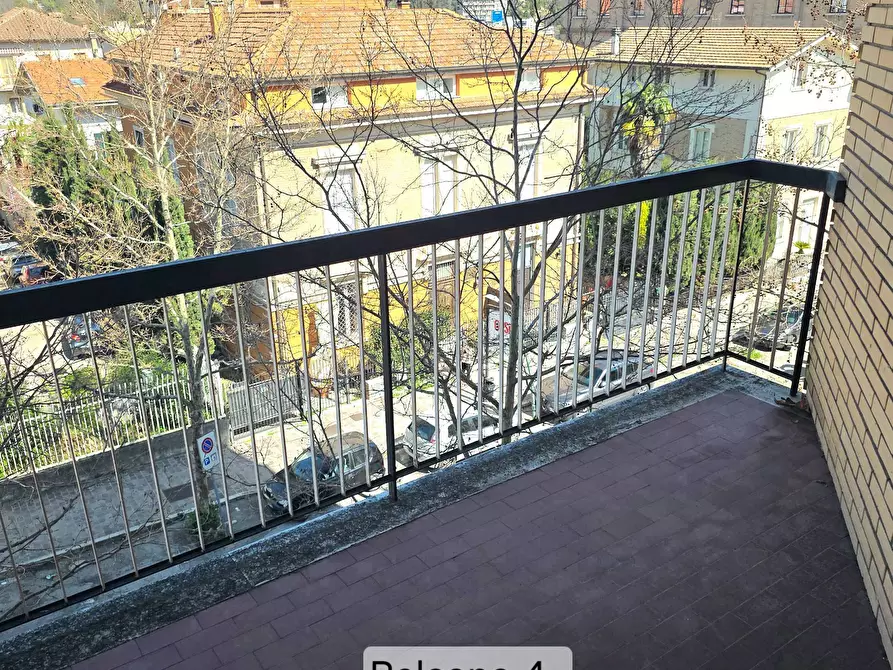 Immagine 17 di Appartamento in vendita  in Viale G. Bovio a Teramo