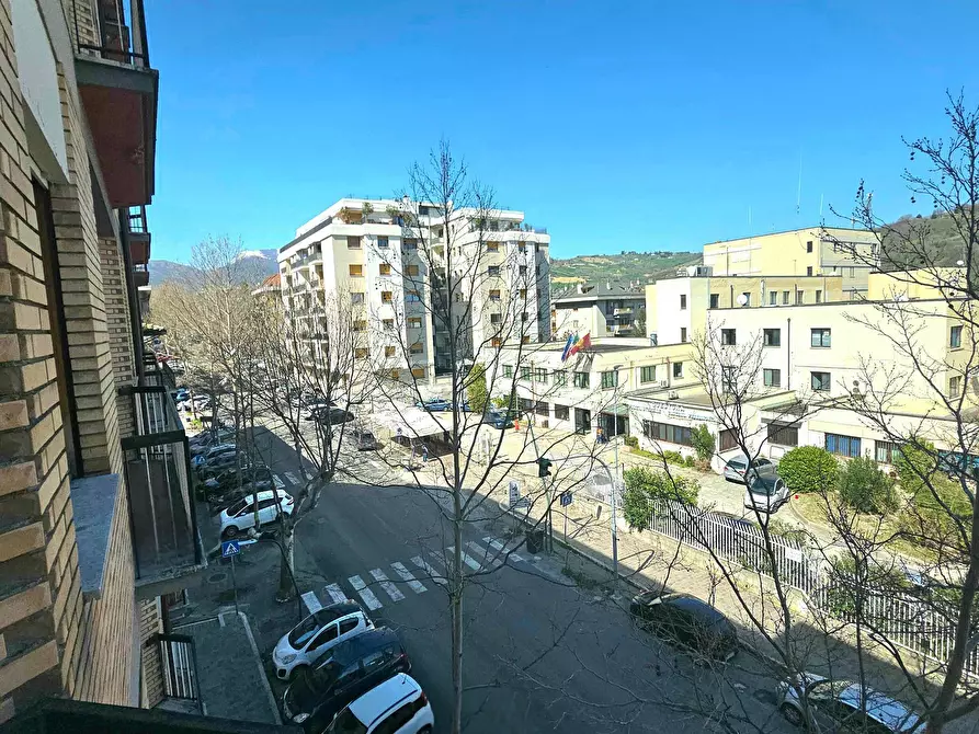 Immagine 19 di Appartamento in vendita  in Viale G. Bovio a Teramo