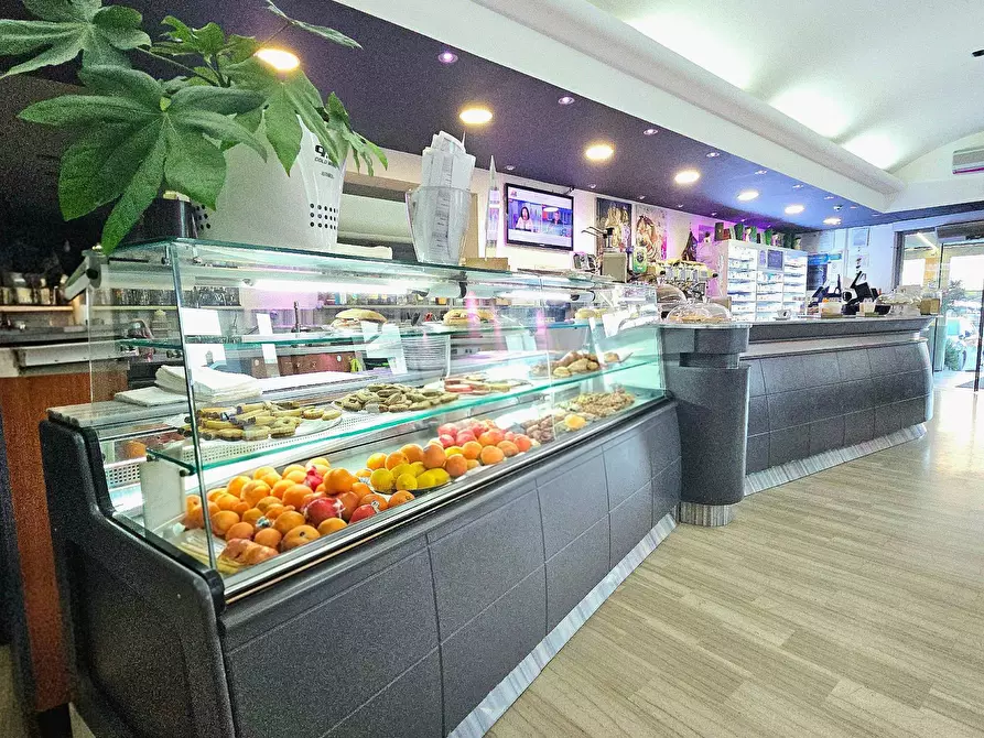 Immagine 4 di Attività commerciale in vendita  in Via Galilei a Bellante