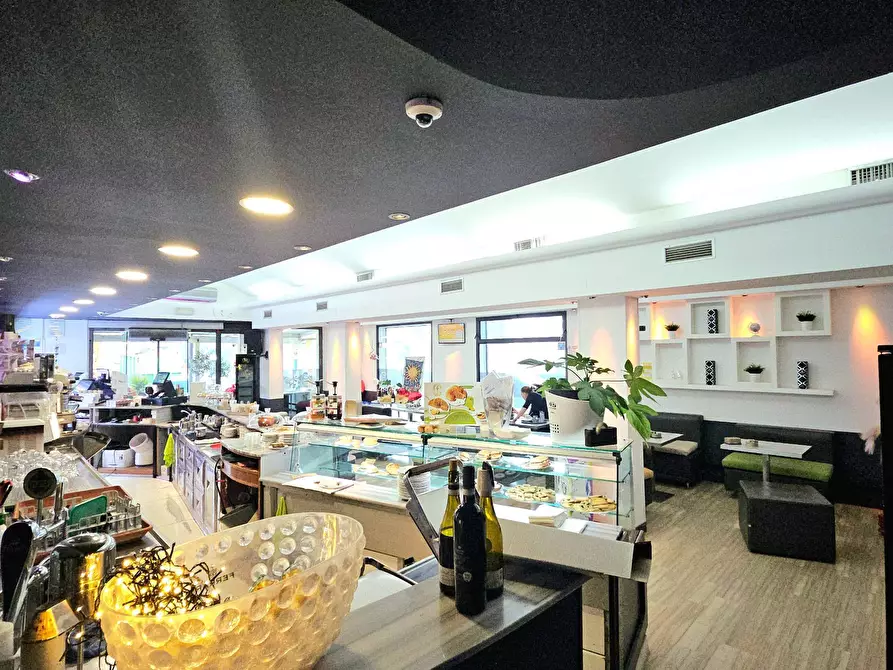 Immagine 6 di Attività commerciale in vendita  in Via Galilei a Bellante