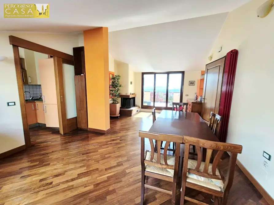 Immagine 1 di Appartamento in vendita  in Via Memmingen - Zona Università a Teramo