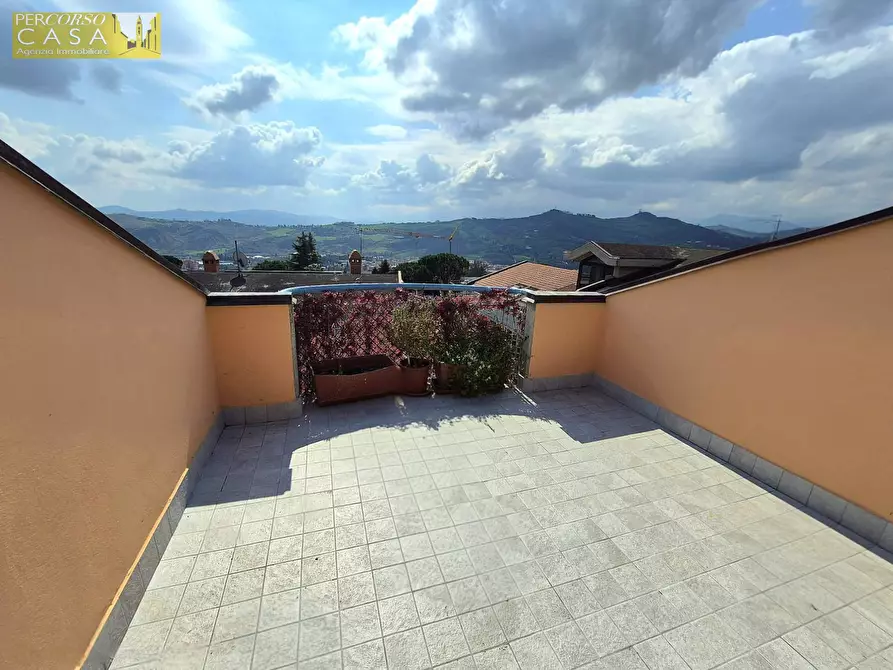 Immagine 6 di Appartamento in vendita  in Via Memmingen - Zona Università a Teramo