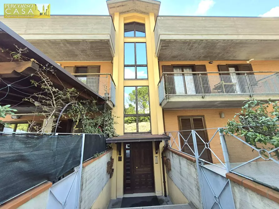 Immagine 16 di Appartamento in vendita  in Via Memmingen - Zona Università a Teramo