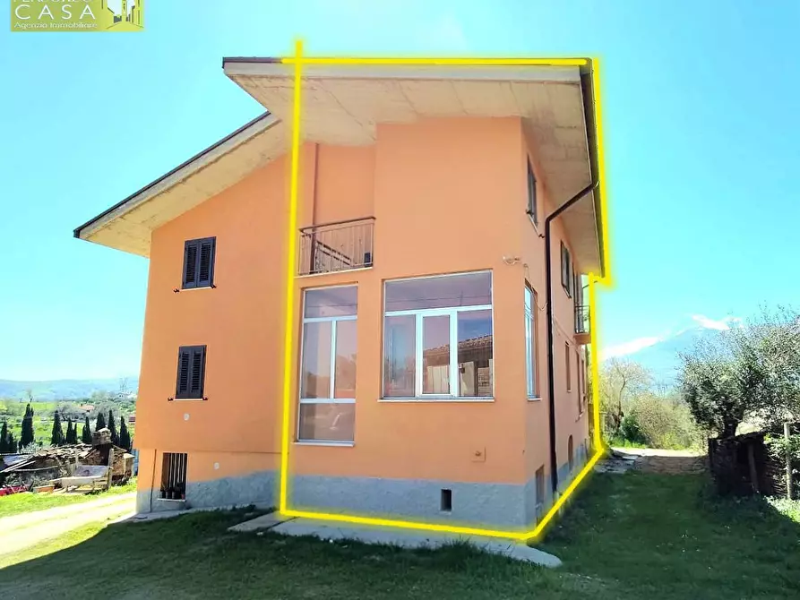 Immagine 10 di Appartamento in vendita  in Bivio Collevecchio a Montorio Al Vomano
