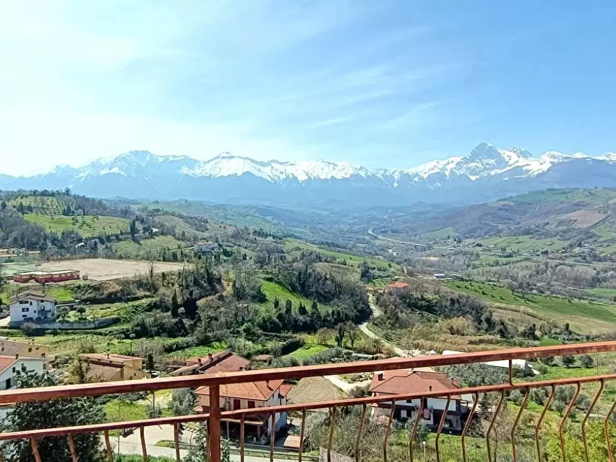 Immagine 2 di Appartamento in vendita  in Largo San Flaviano a Basciano