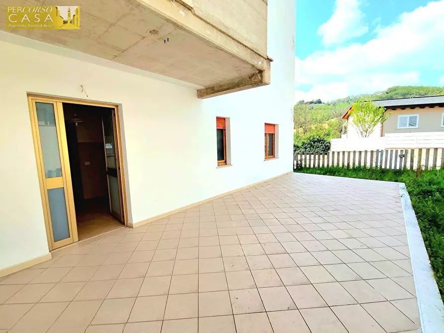 Immagine 13 di Appartamento in vendita  in Via Insorti di Bosco Martese a Teramo