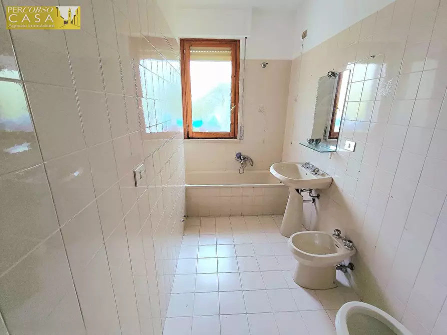 Immagine 9 di Appartamento in vendita  in Via Andrea Bafile a Teramo