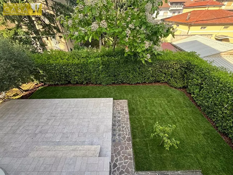 Immagine 21 di Villa in vendita  in Via Amerigo Vespucci a Sant'egidio Alla Vibrata