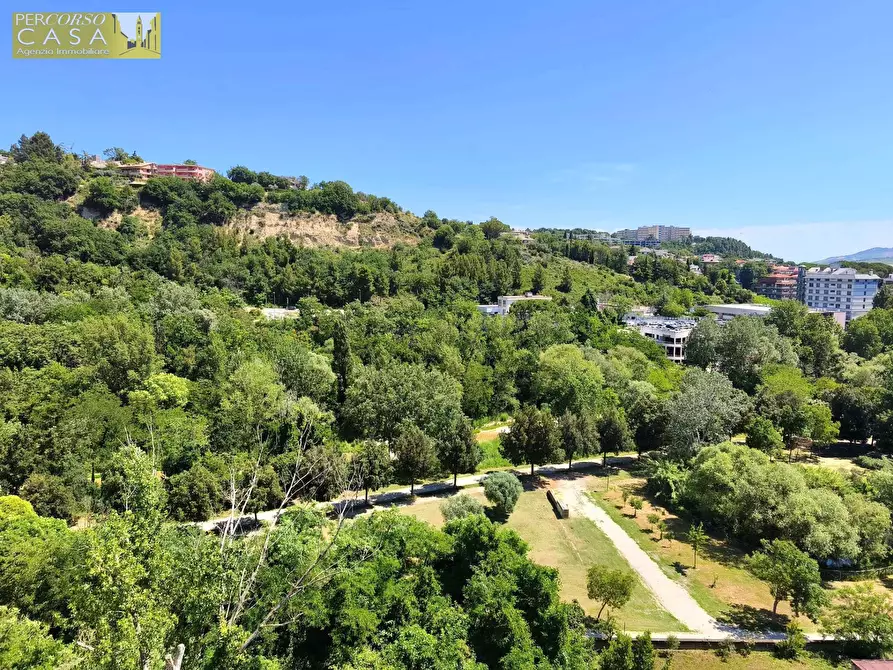 Immagine 12 di Appartamento in vendita  in Circonvallazione Ragusa a Teramo