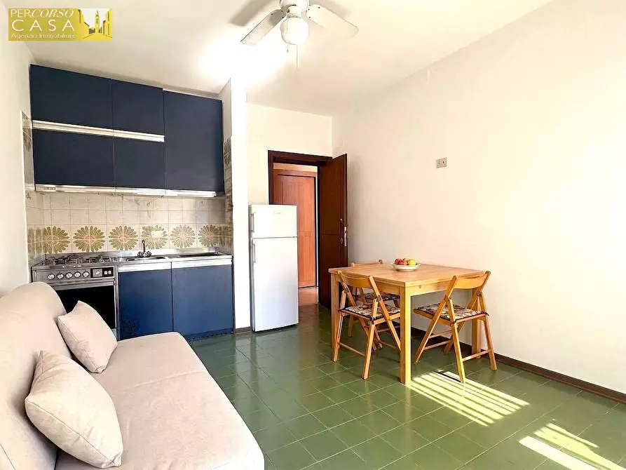 Immagine 5 di Appartamento in vendita  in Via Taormina a Martinsicuro