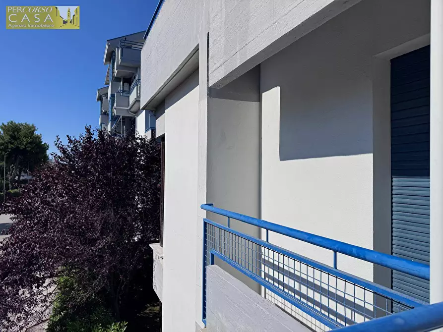 Immagine 15 di Appartamento in vendita  in Via Taormina a Martinsicuro