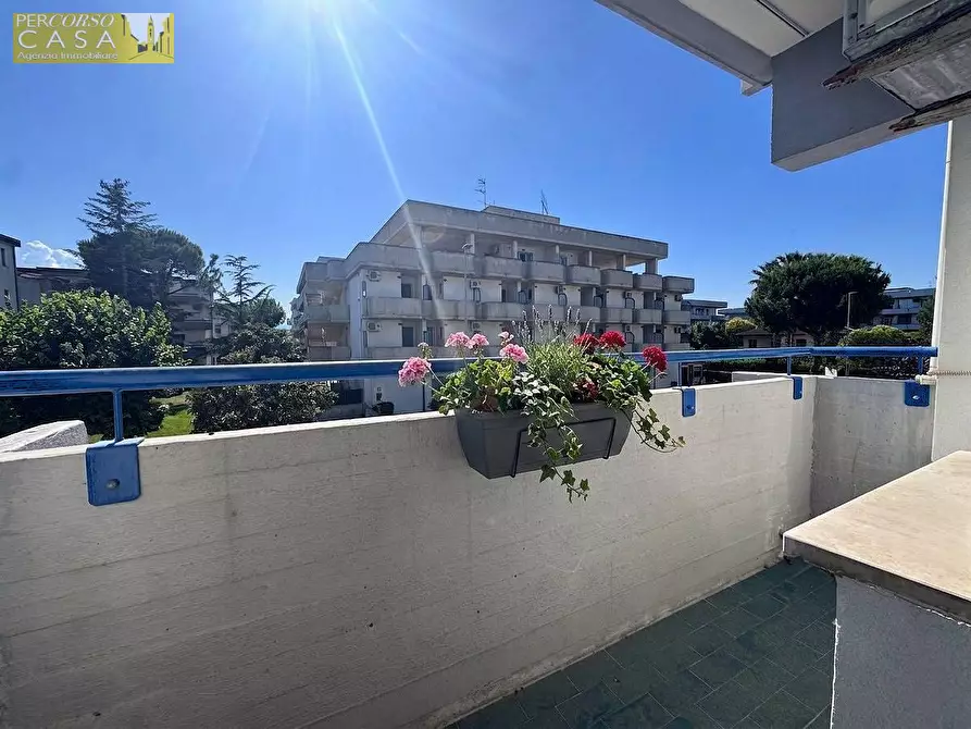Immagine 12 di Appartamento in vendita  in Via Taormina a Martinsicuro