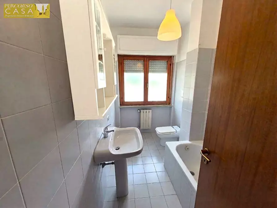 Immagine 11 di Appartamento in vendita  in Via L. Pierantozzi a Teramo