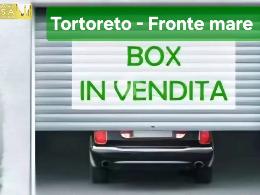 Immagine 1 di Box auto in vendita  in Lungomare Sirena a Tortoreto