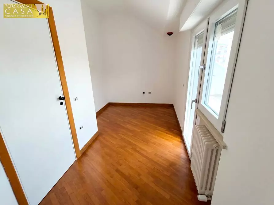 Immagine 13 di Multiproprietà in vendita  in 5 camere  3 bagni - Mq 170 - Eco + Sisma Bonus a Teramo
