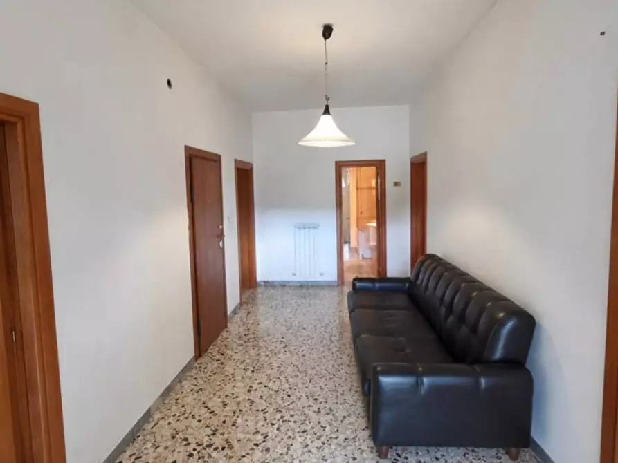 Immagine 3 di Appartamento in vendita  in C.da Colli Di Cerrreto S.S. 150 a Teramo
