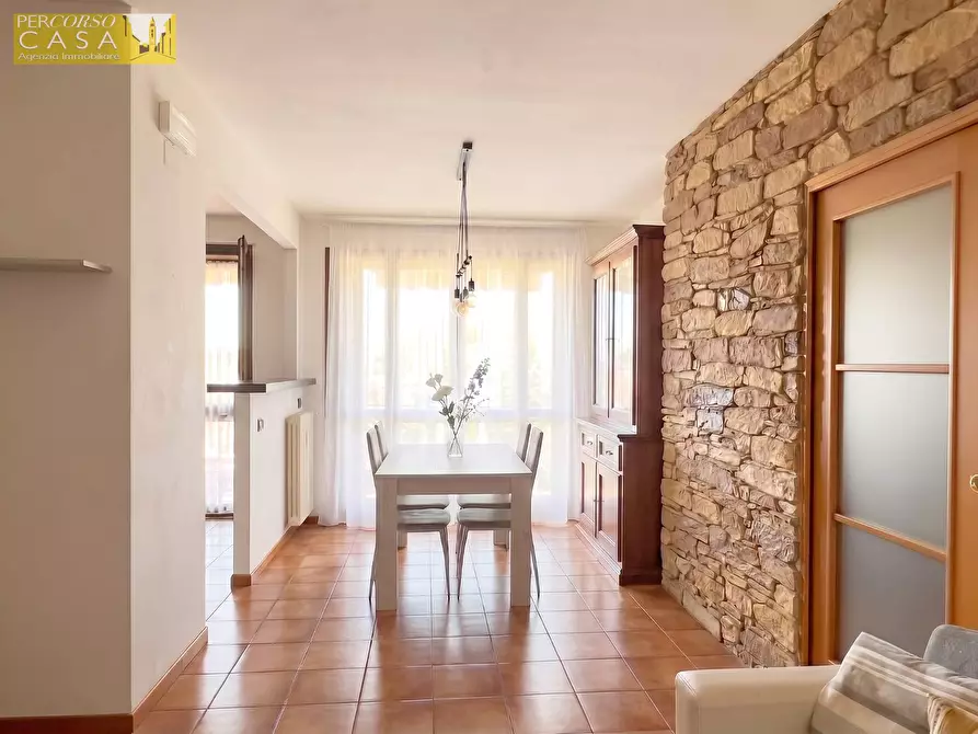 Immagine 3 di Appartamento in vendita  in Via Vascello - Prima collina 2 km dal mare a Tortoreto