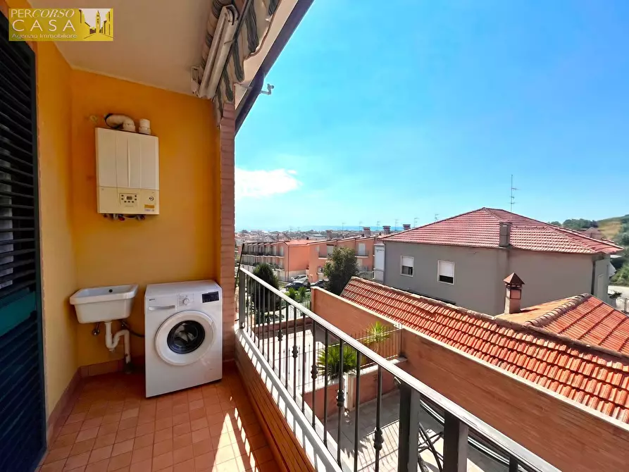 Immagine 12 di Appartamento in vendita  in Via Vascello - Prima collina 2 km dal mare a Tortoreto