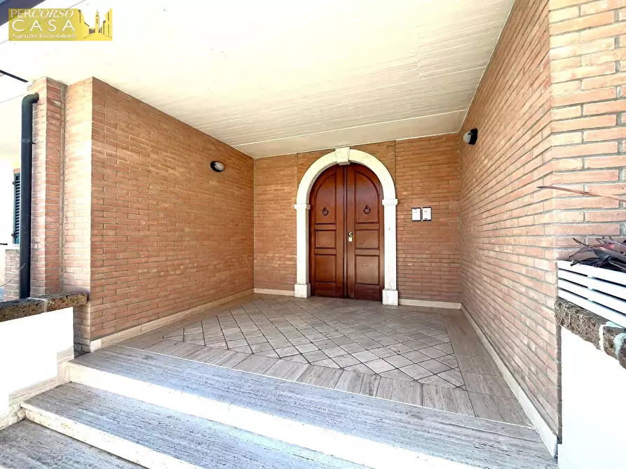 Immagine 19 di Appartamento in vendita  in Via Vascello - Prima collina 2 km dal mare a Tortoreto