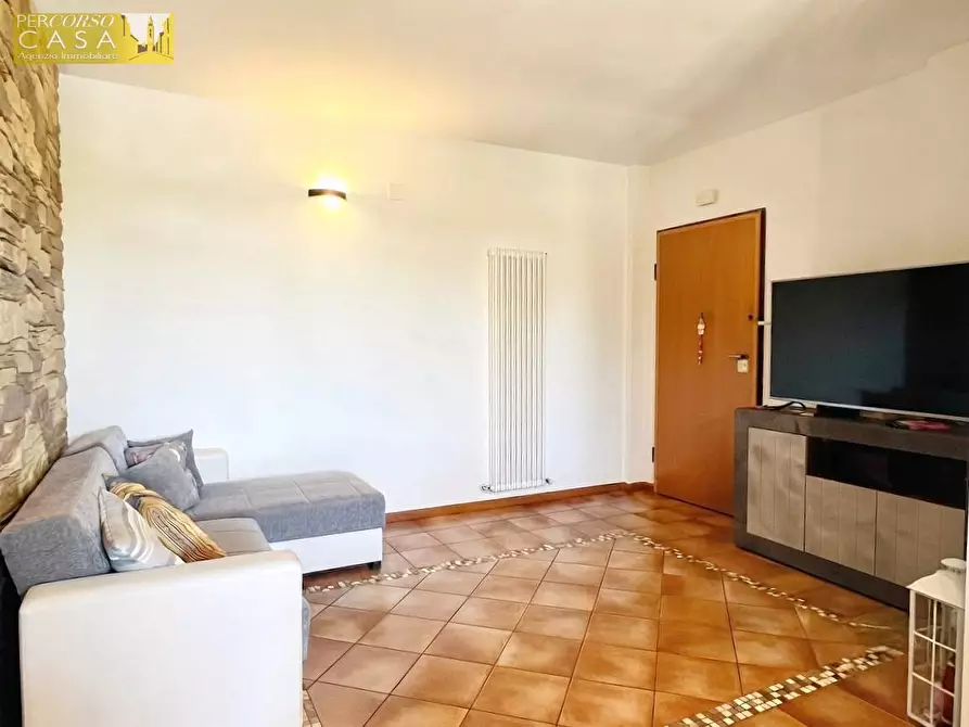Immagine 4 di Appartamento in vendita  in Via Vascello - Prima collina 2 km dal mare a Tortoreto