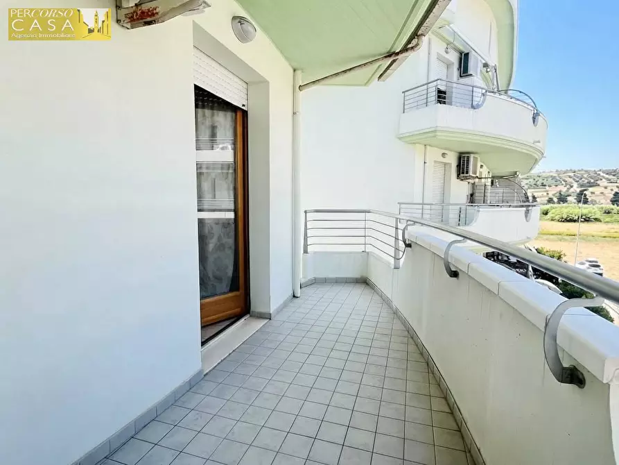 Immagine 12 di Appartamento in vendita  in Zona Sud - 2° Fila vista Mare a Tortoreto