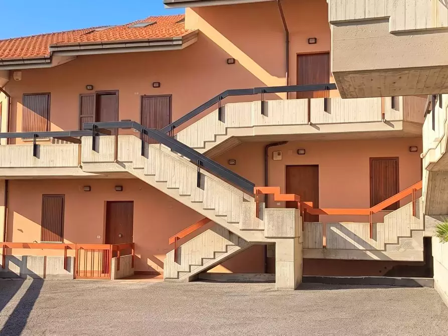 Immagine 17 di Appartamento in vendita  in Gran Sasso D'Italia a Fano Adriano