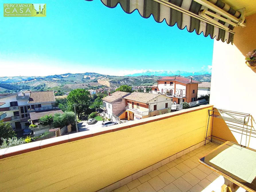 Immagine 3 di Appartamento in vendita  in Via Ferdinando Ranalli 4 a Teramo