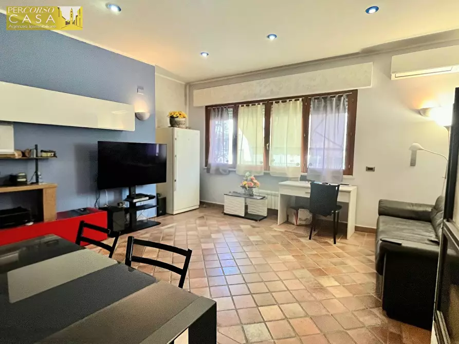Immagine 3 di Appartamento in vendita  in Via Gioia a Roseto Degli Abruzzi