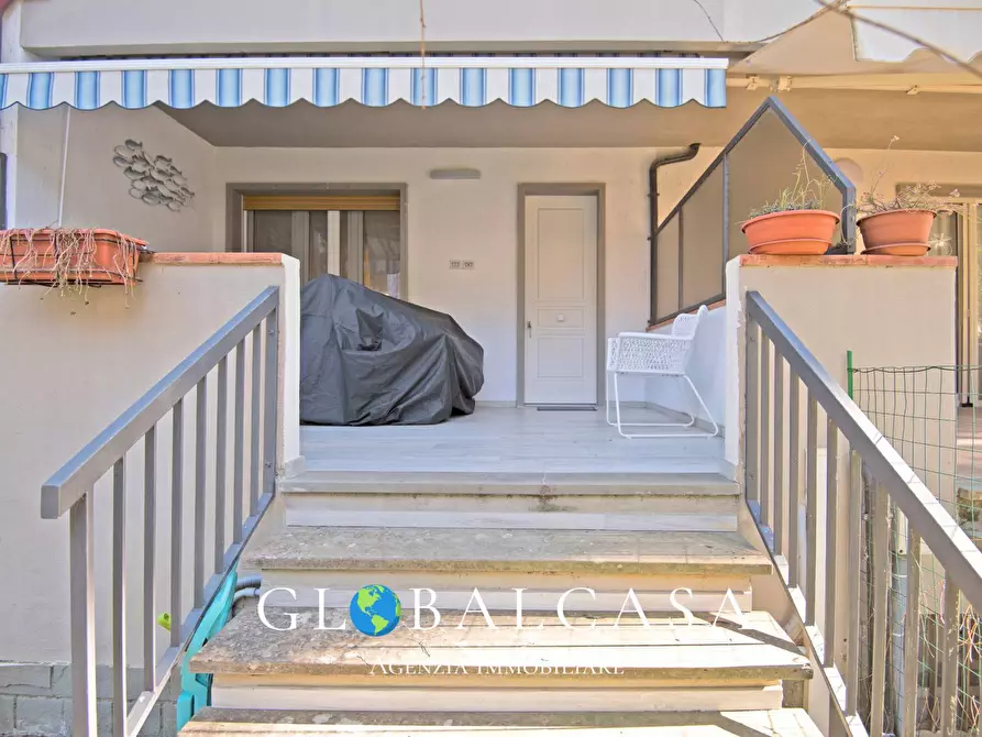 Immagine 1 di Appartamento in vendita  in Via della Mimosa 15 a Grosseto