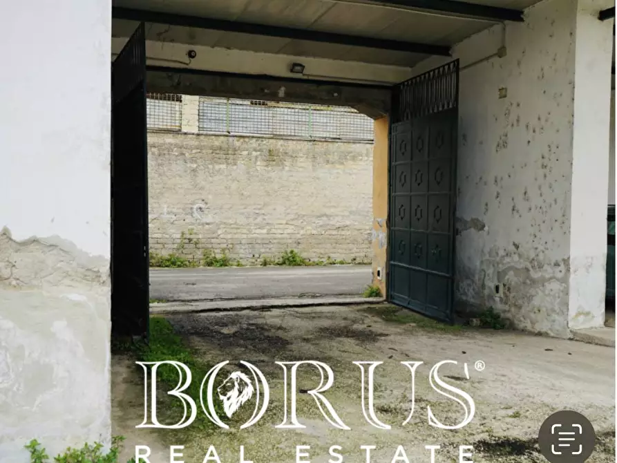 Immagine 6 di Locale commerciale in affitto  in Corso Umberto I a San Cipriano D'aversa