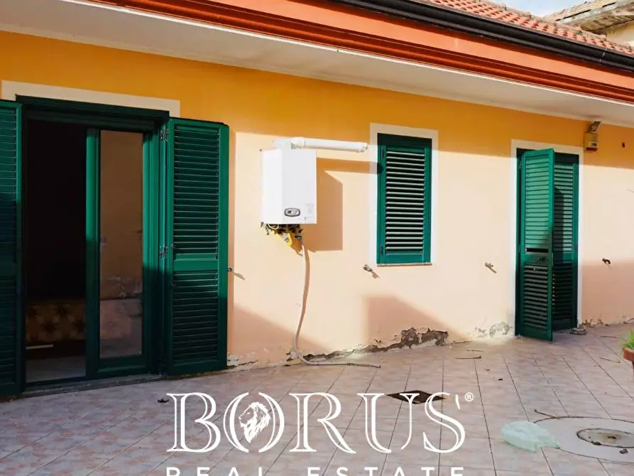 Immagine 25 di Villa in affitto  in corso Umberto I a San Cipriano D'aversa