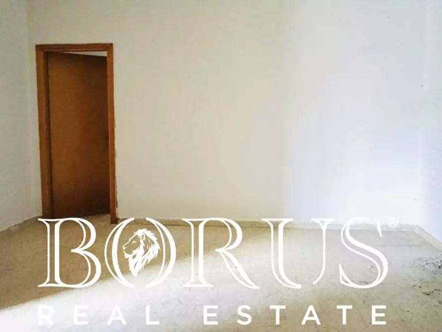 Immagine 6 di Locale commerciale in affitto  a Casal Di Principe