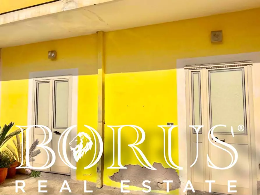 Immagine 13 di Casa semindipendente in vendita  in Via Selicara a Cancello Ed Arnone