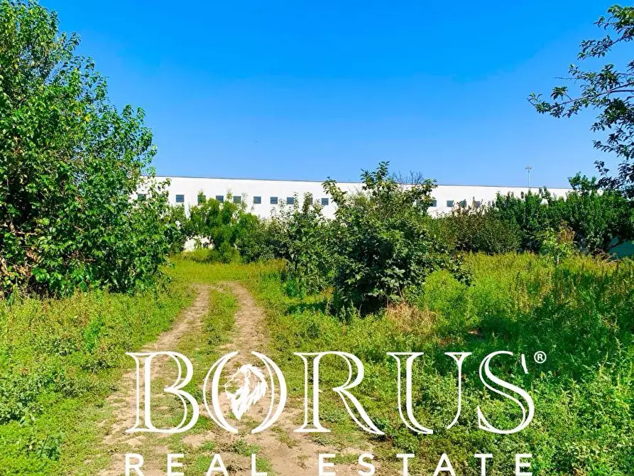 Immagine 2 di Terreno residenziale in vendita  in Via Della Stazione a Gricignano Di Aversa